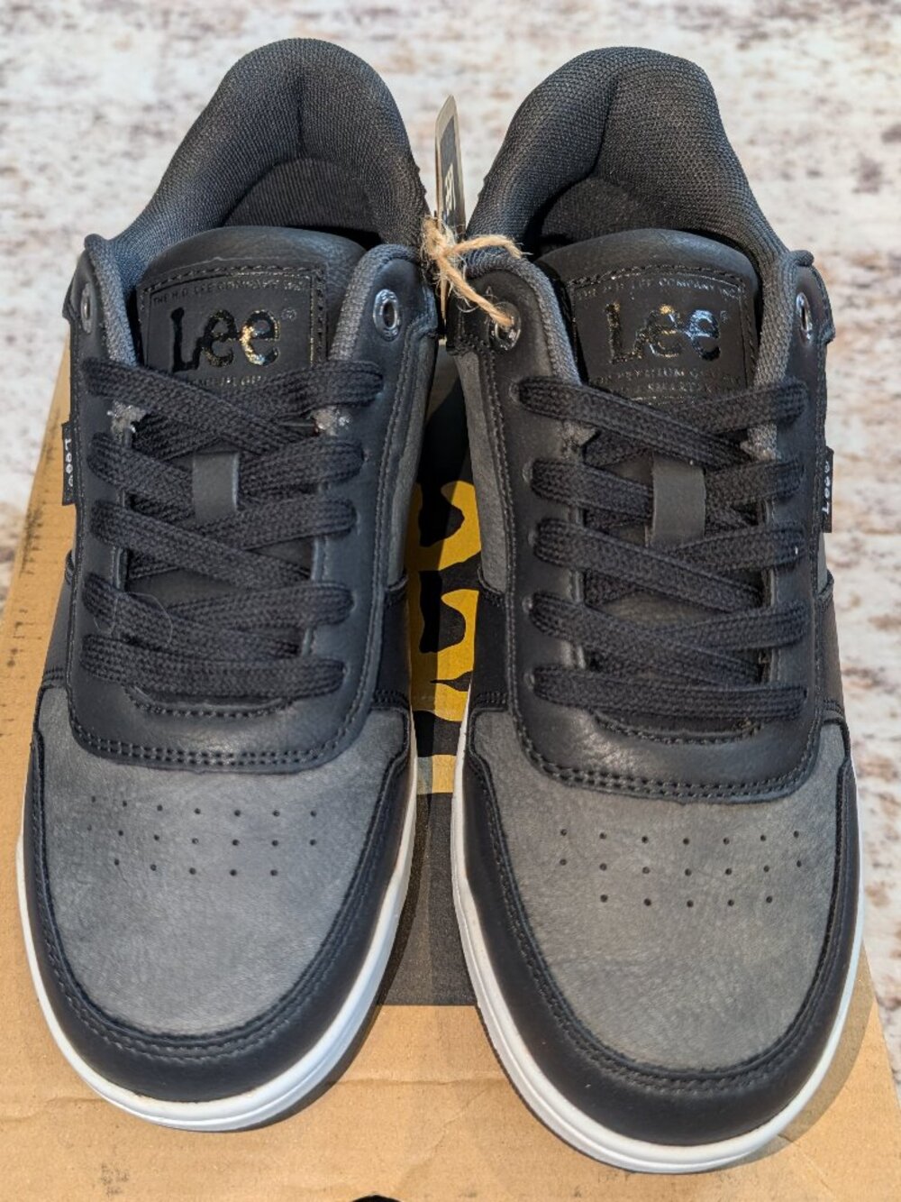 New With Tags Lee Specter Men’s Size 7 Black Anthra Low Top Casual Sneakers